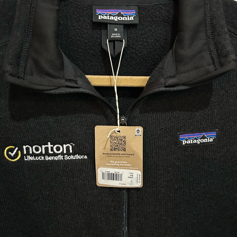 NWT Patagonia Better Sweater Fleece Full Zip Women’s Medium Jacket w logo - Picture 5 of 5